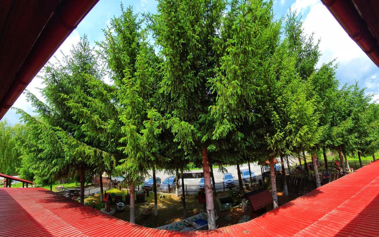 فندق Brebuفي  La Padure المظهر الخارجي الصورة