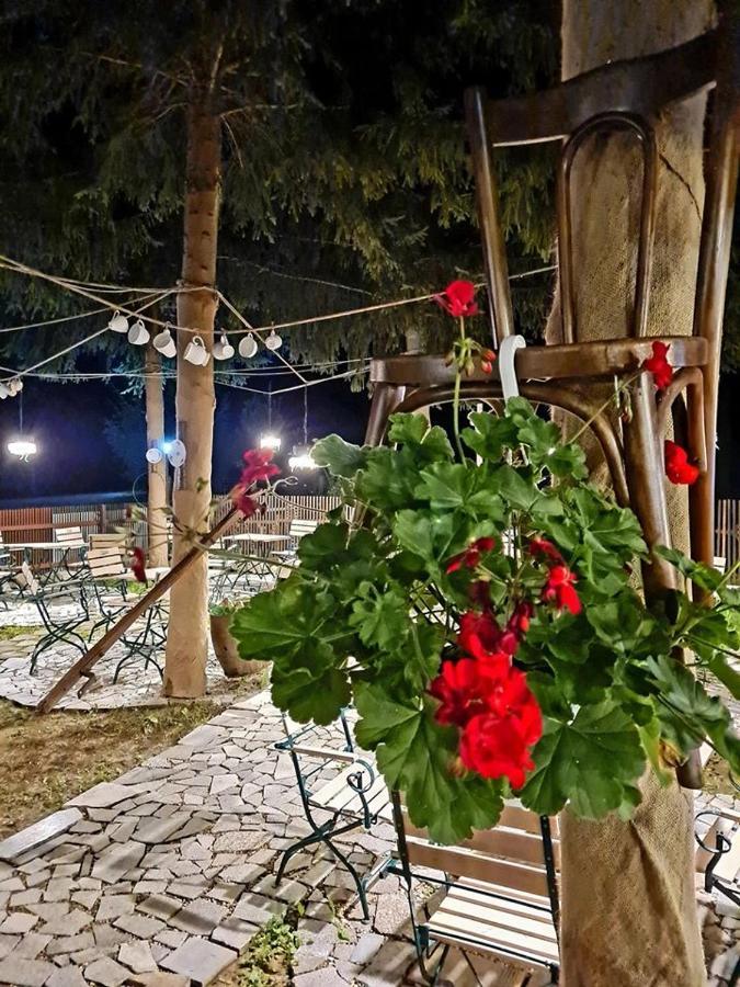 فندق Brebuفي  La Padure المظهر الخارجي الصورة