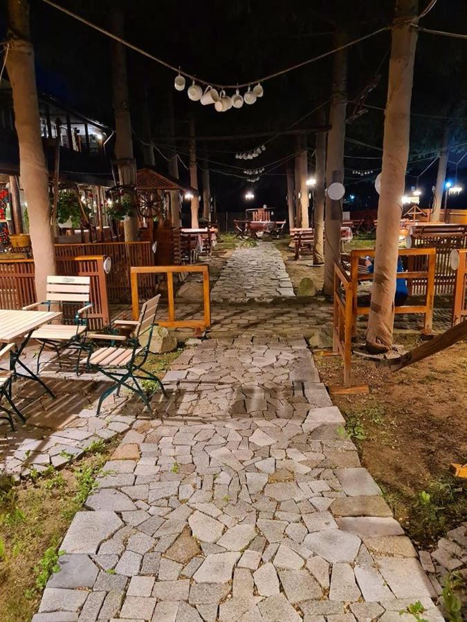فندق Brebuفي  La Padure المظهر الخارجي الصورة